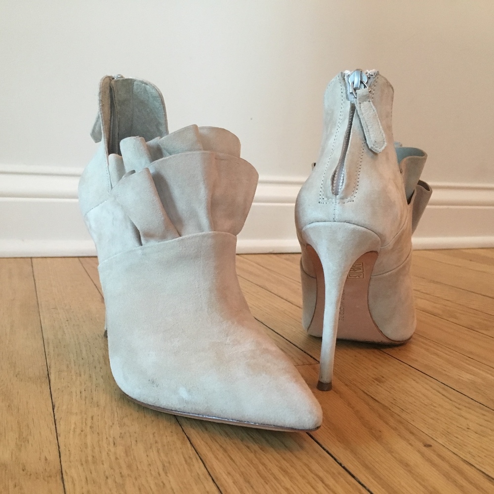 Light, tan, suede leather, short, ankle booty